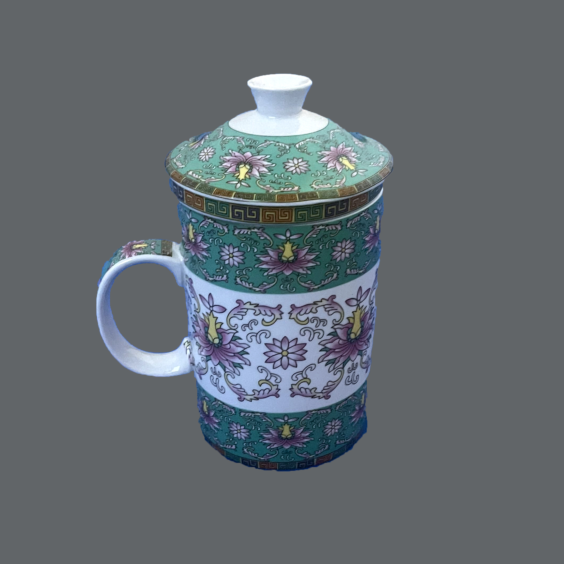 tea cup with infuser and lid